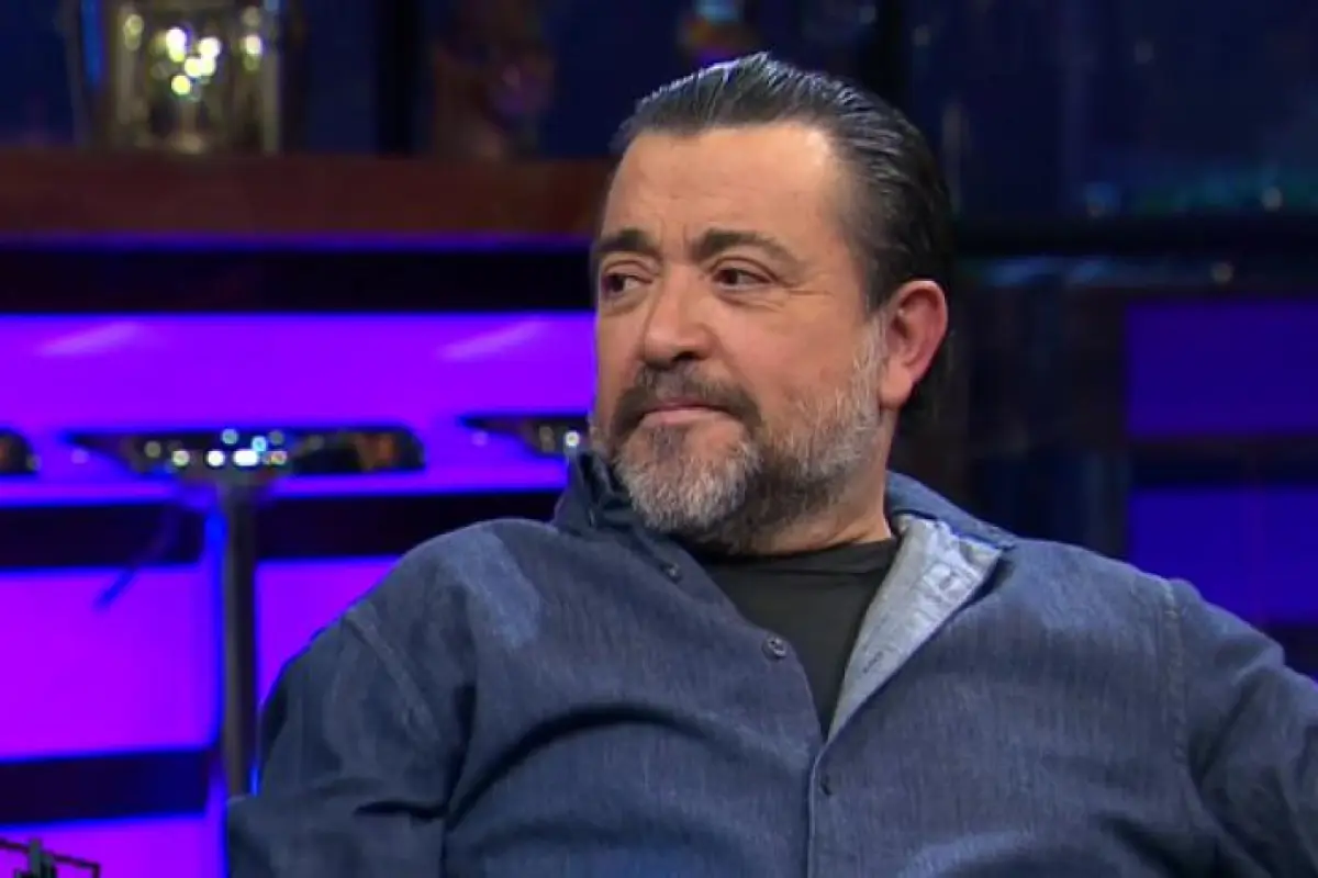 Leo Caprile , Redes sociales