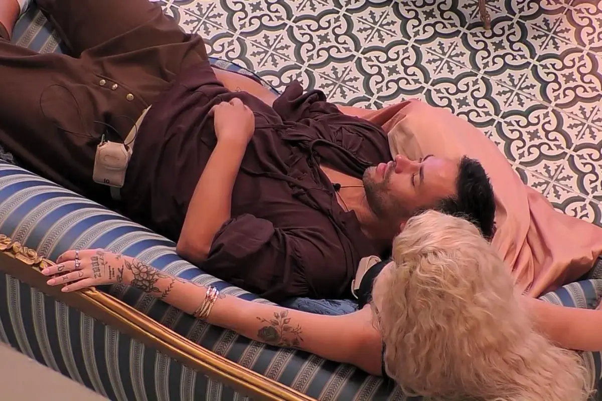 Fran Maira y Claudio Valdivia, Redes sociales