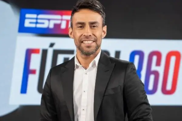 Jorge Valdivia como comentarista de ESPN ,Captura