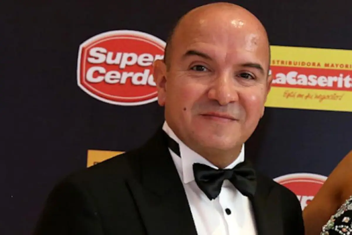 Andrés Baile, Redes sociales