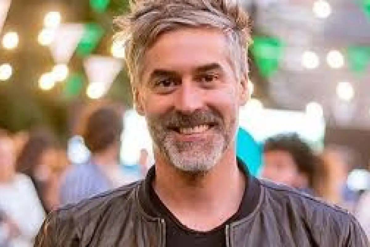 Carlos Díaz, redes sociales