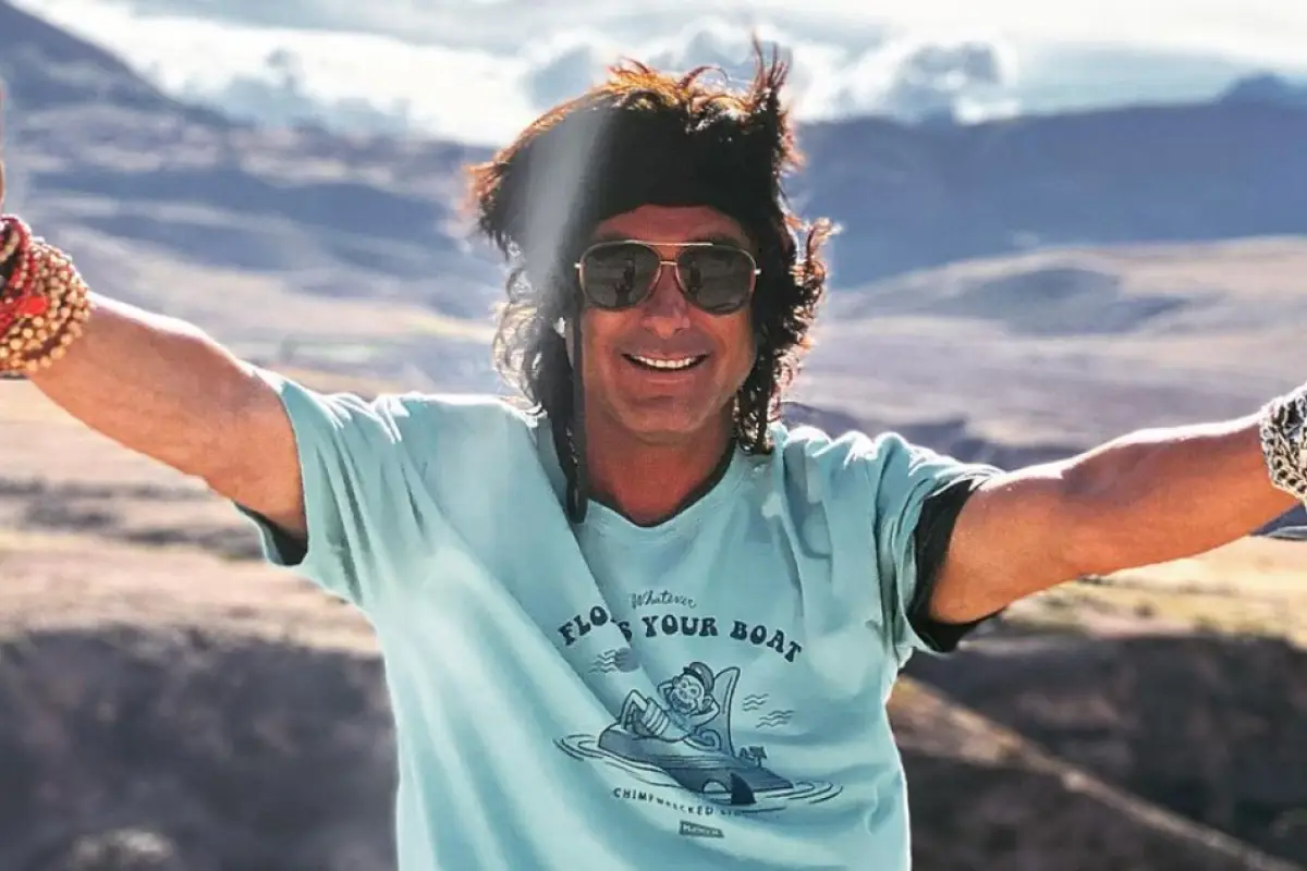 Claudio Iturra , Redes sociales