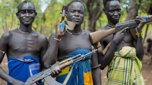 La AK-47 abunda en países africanos, Instagram
