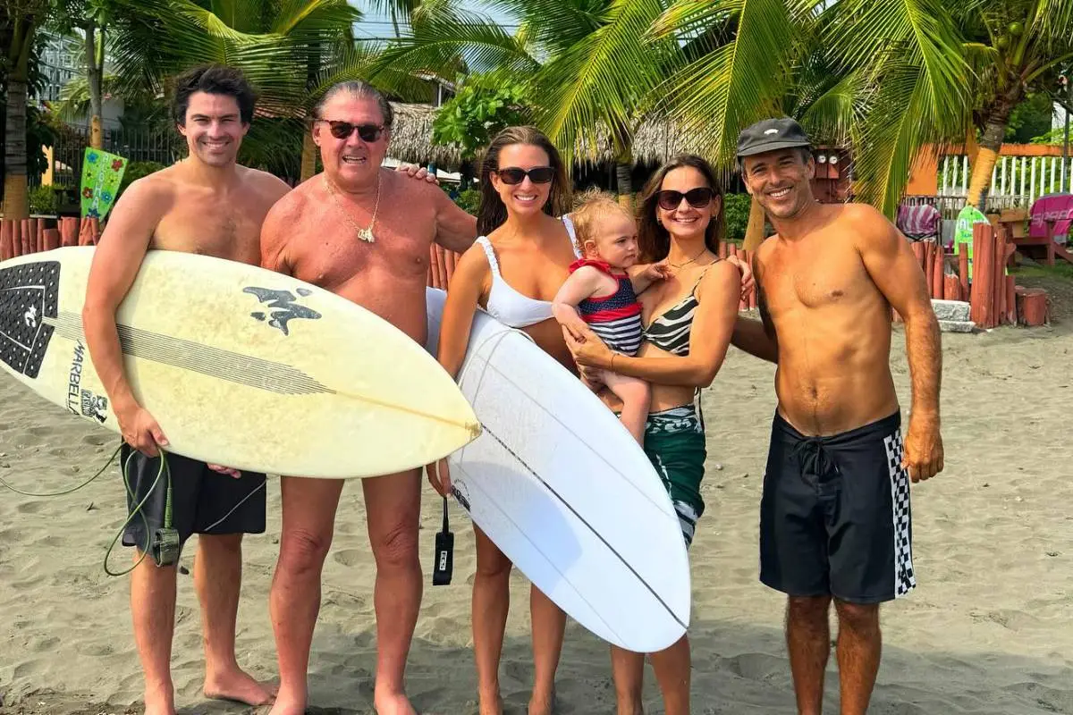 Tita Ureta y su familia, Redes Sociales