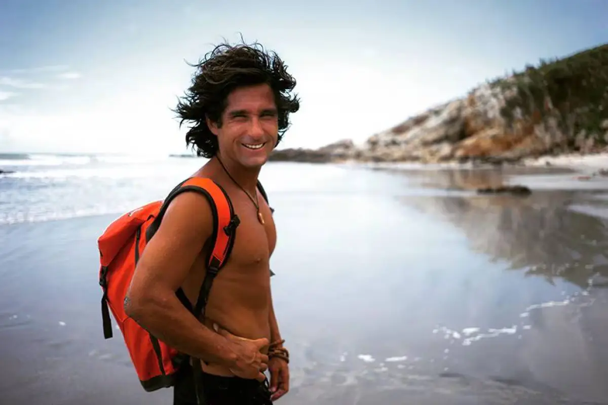 Claudio Iturra, Redes sociales