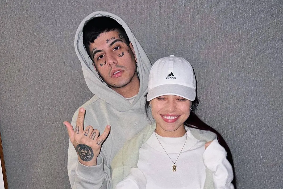 Emilia Mernes y Duki, Redes Sociales