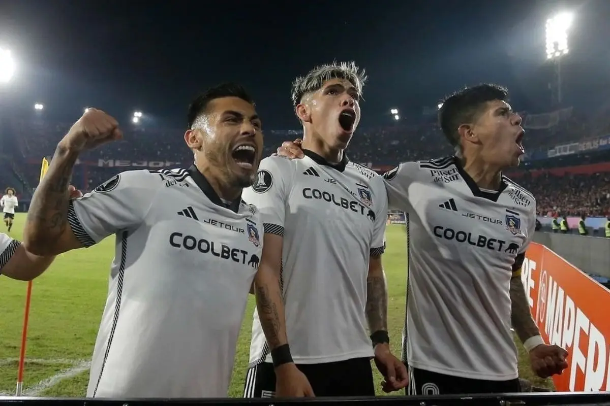 Colo Colo se instaló entre los mejores de América, Instagram