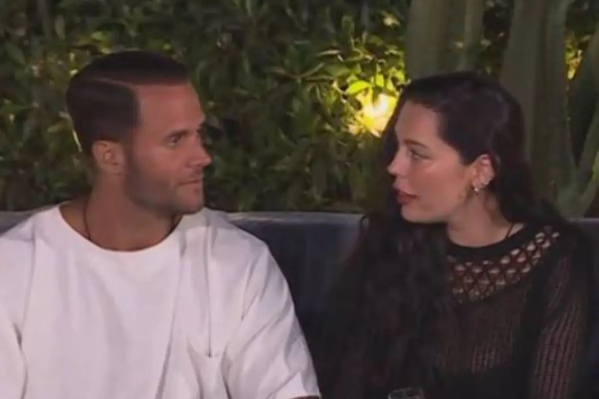 Fabio Agostini y Daniela Aránguiz, Captura de pantalla