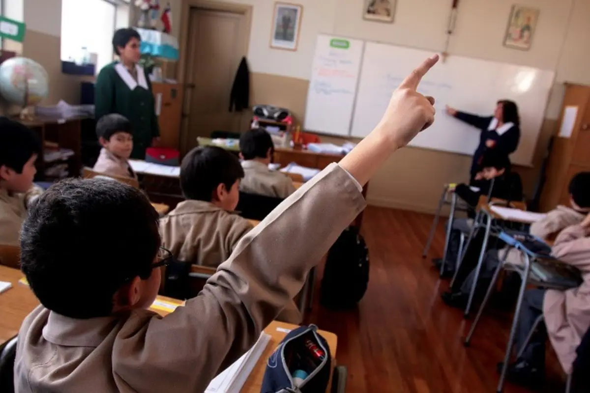 Las clases seguirán suspendidas hasta el lunes, Agencia Uno