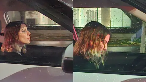 Maite Orsini observa su teléfono mientras conducía, Captura