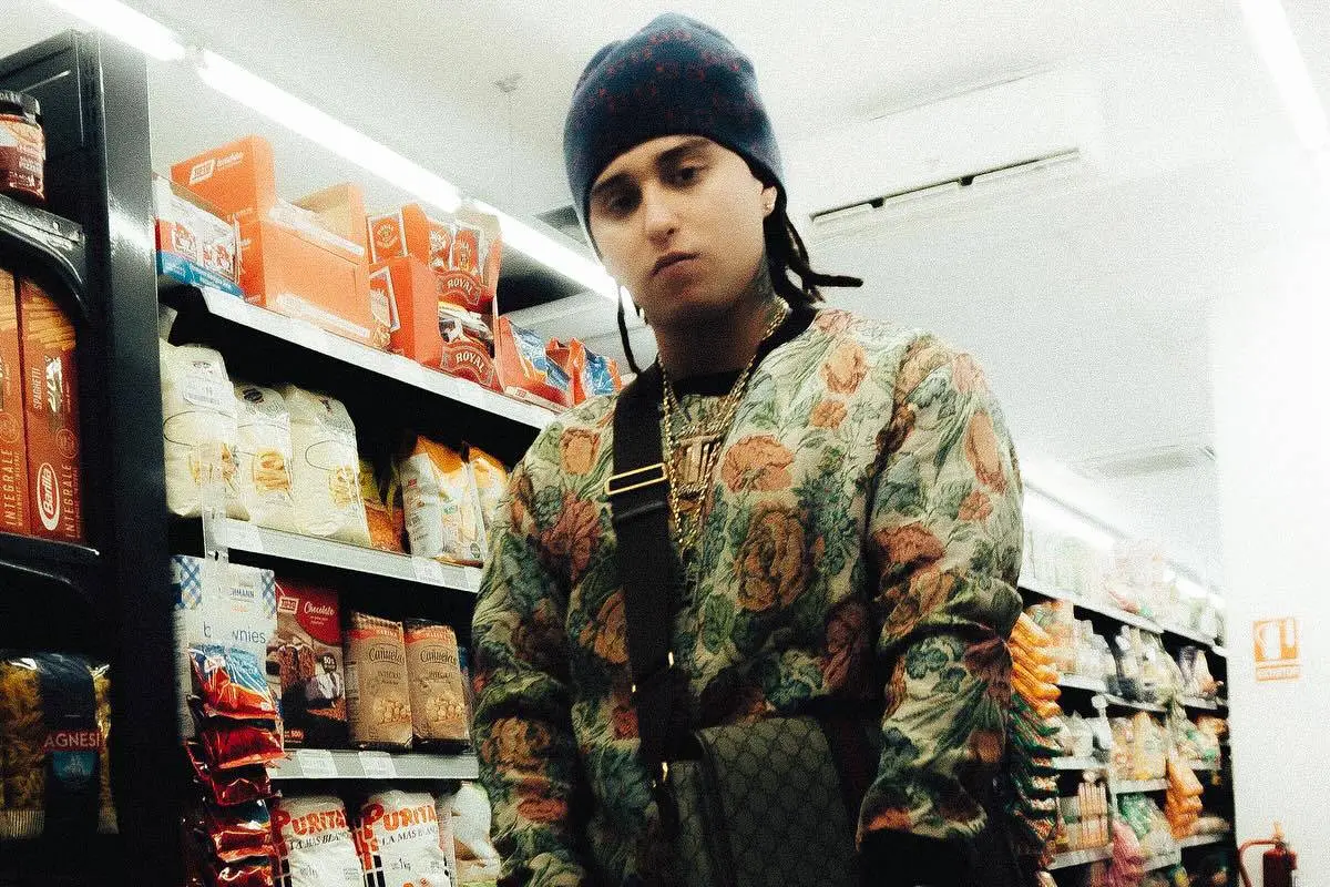 Pablo Chill-E, Redes Sociales