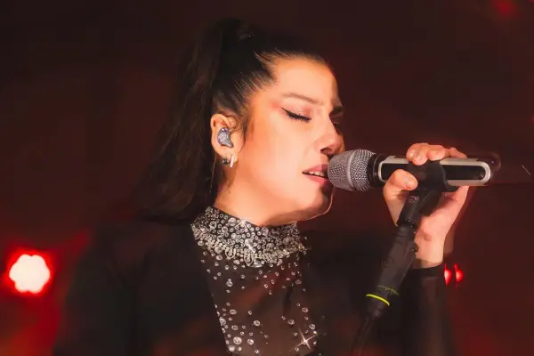 María José Quintanilla ,Redes sociales