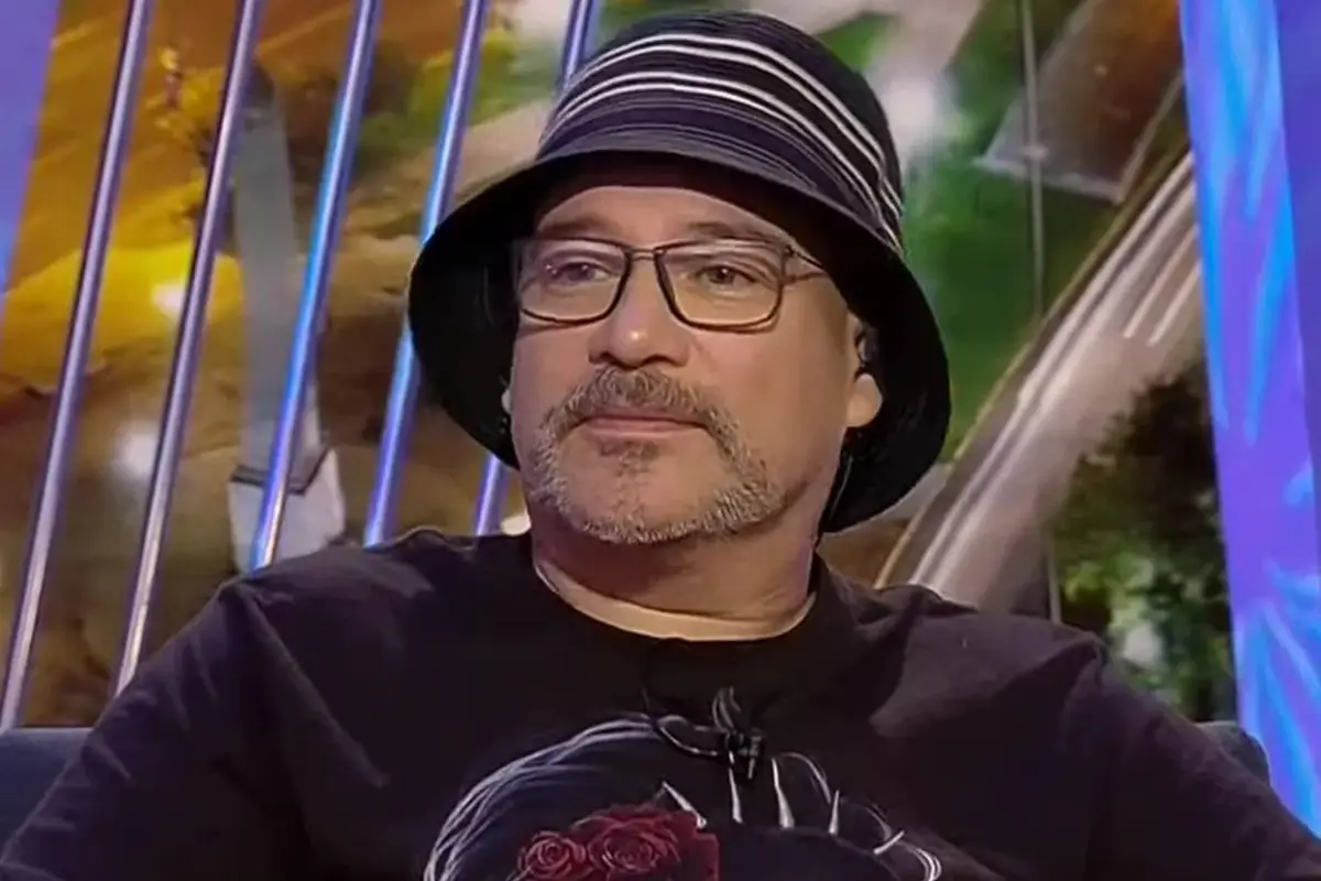 Juan Andrés Salfate , Redes sociales