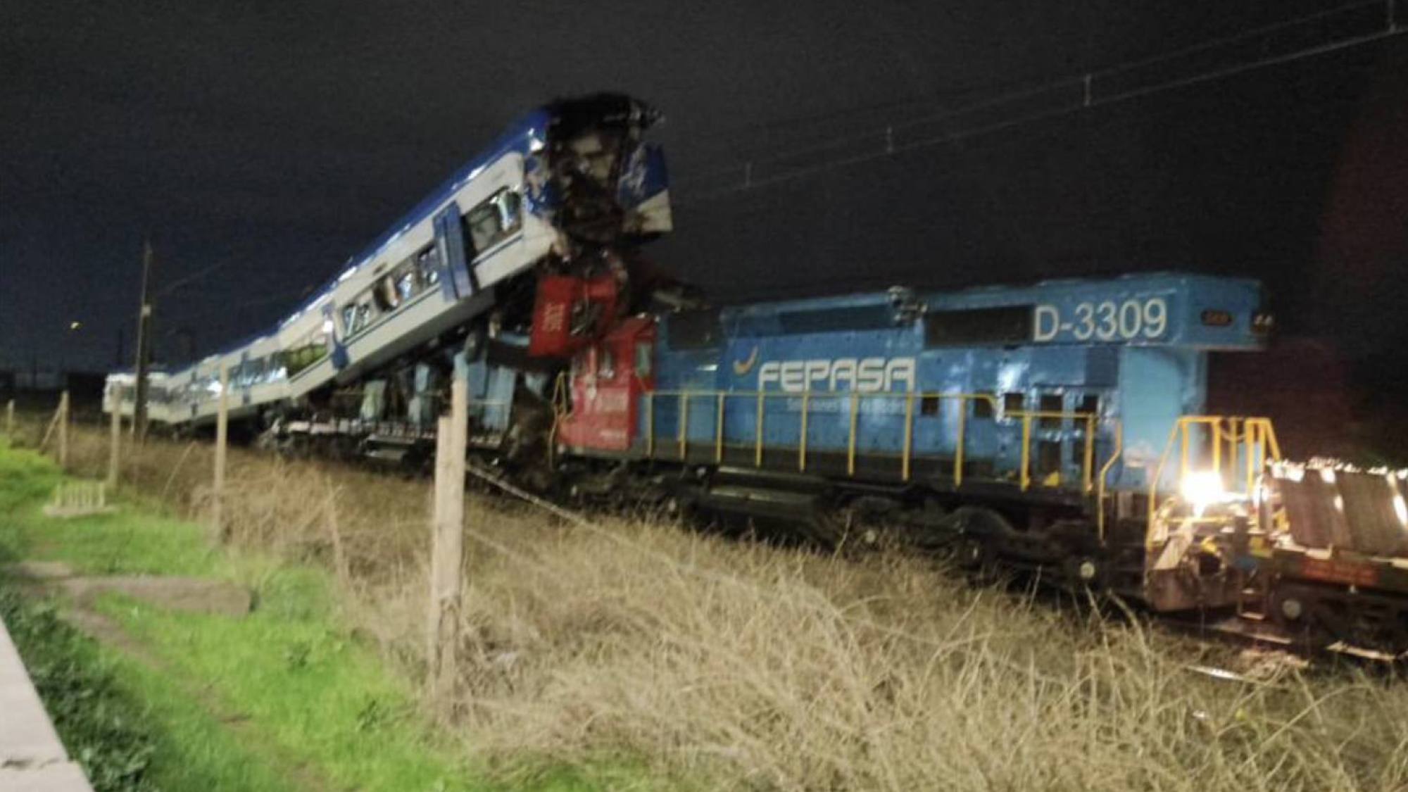 Choque de trenes en San Bernardo dejó un muerto y 10 heridos