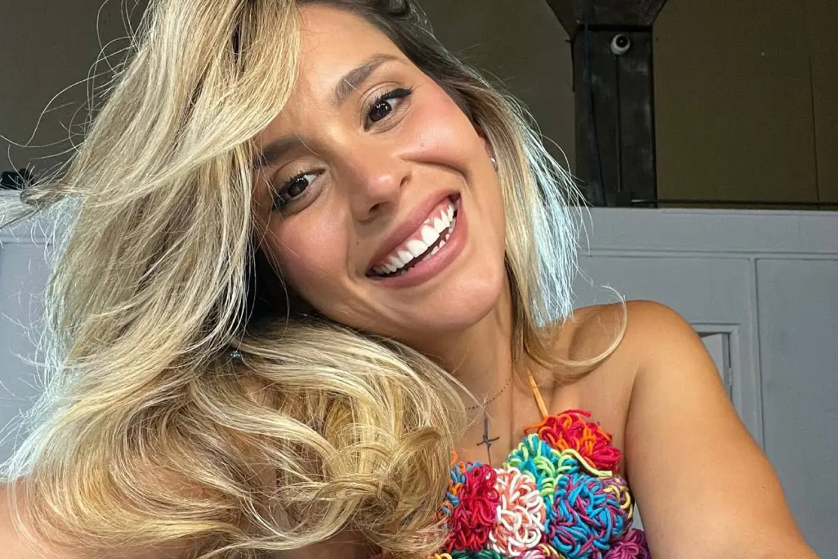 Carlyn Romero, Redes Sociales