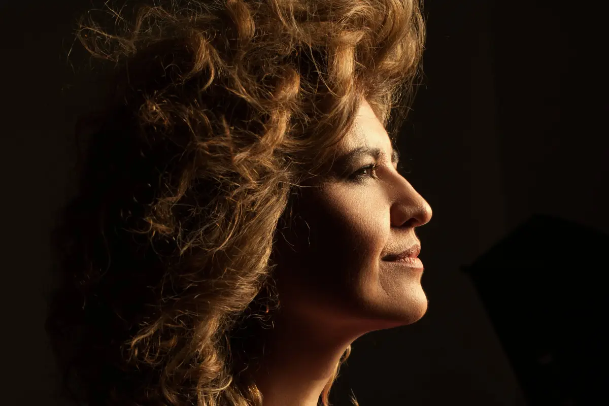 Fanny Torres, Cedida