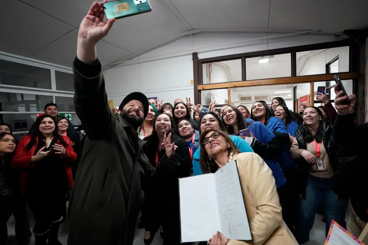 Gabriel Boric crece en popularidad, Cedida