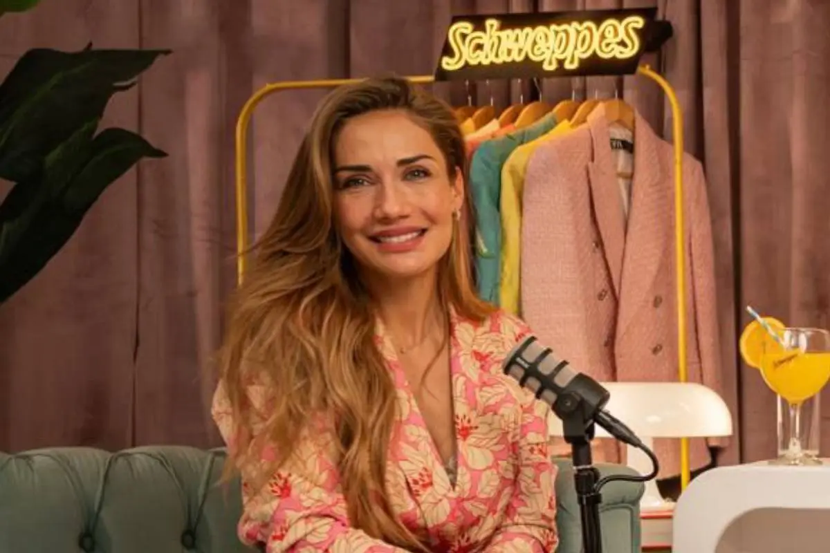 Carolina de Moras, Cedida