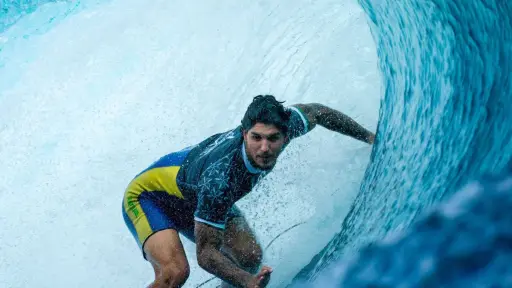 El surfista brasileño se quedó con la medalla de oro, Instagram