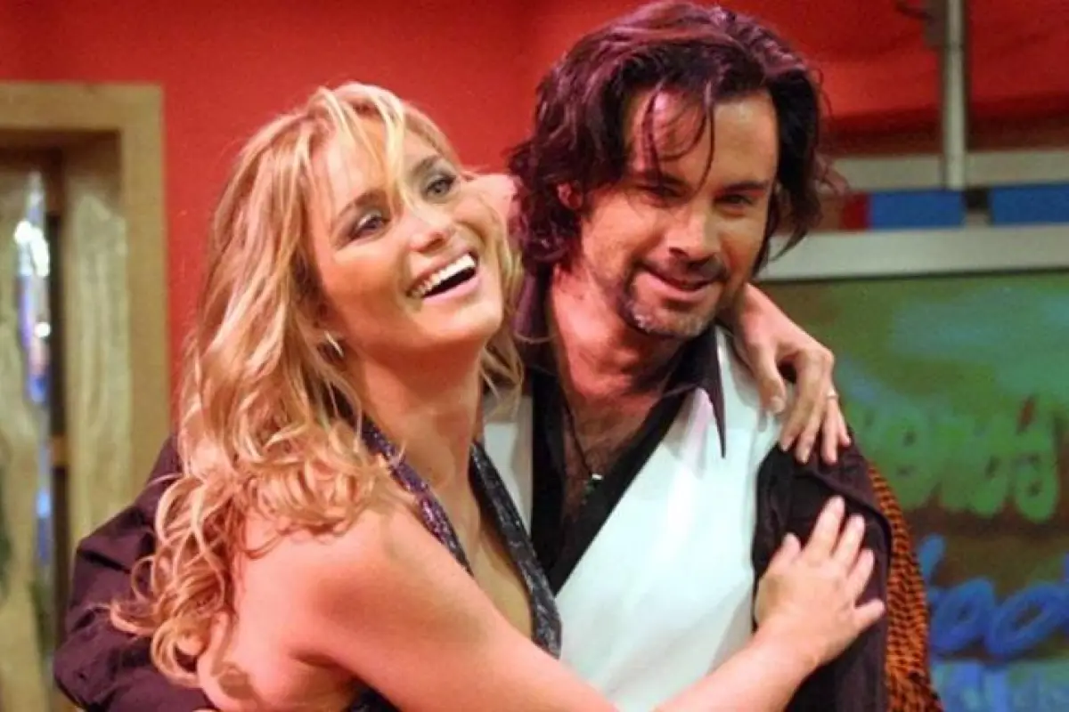 María Eugenia Larraín y Felipe Camiroaga, Redes sociales