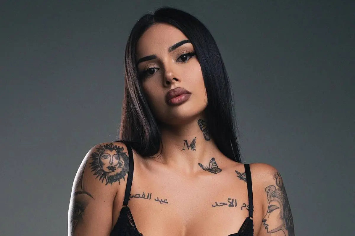 Mariana Bfly, Redes Sociales