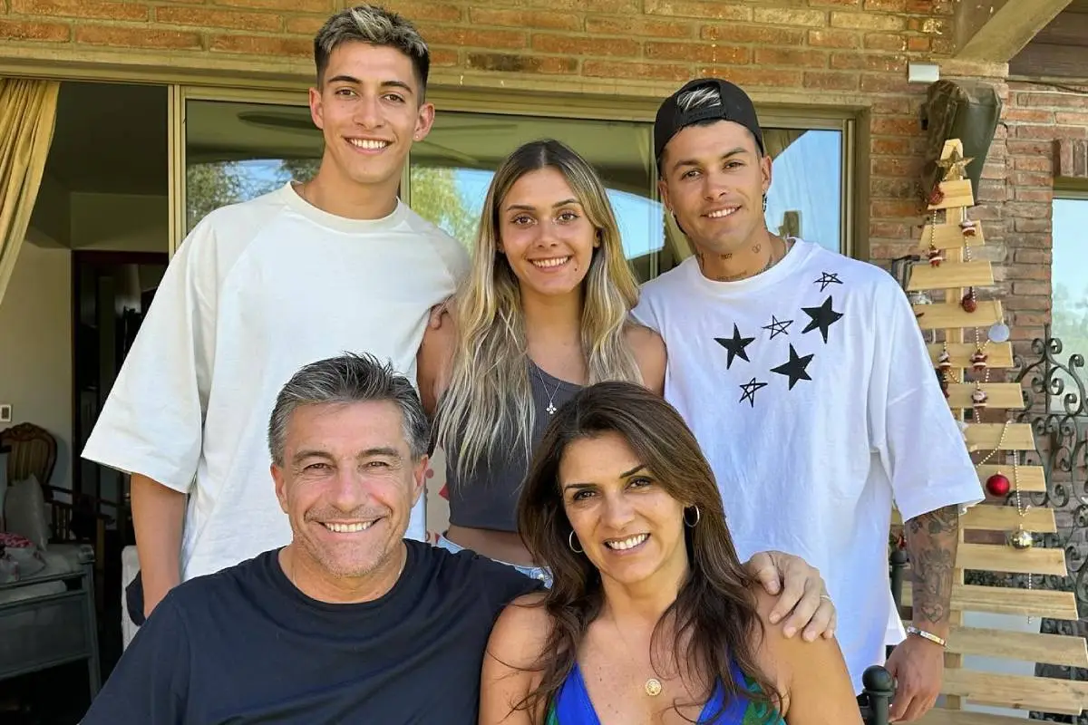 Nicolás Solabarrieta, Redes Sociales