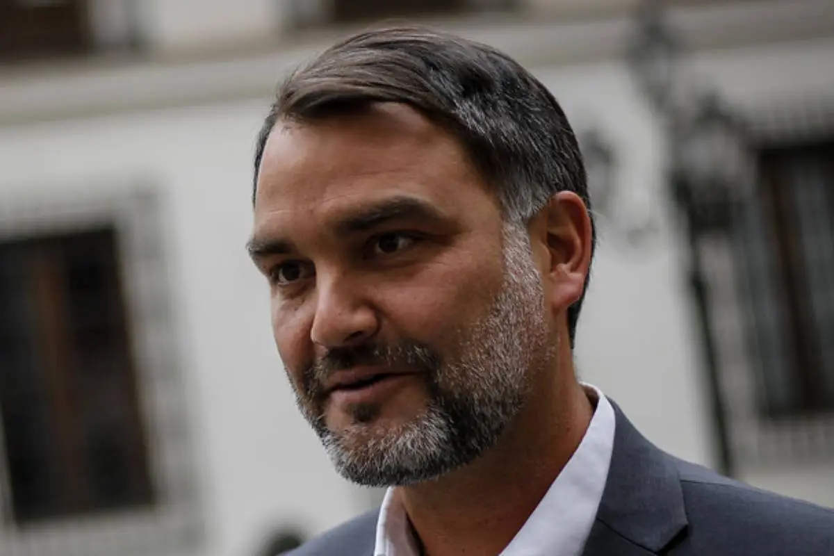 Javier Macaya, Redes Sociales