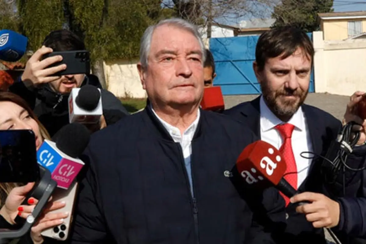 Eduardo Macaya, Agencia Uno