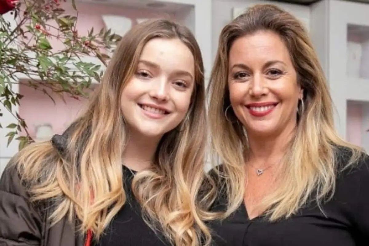 Antonia Casanova y Yuyuniz Navas, Redes sociales