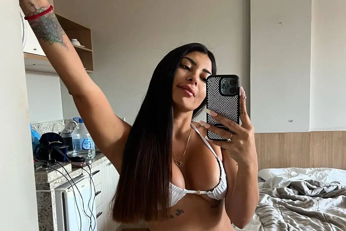 Fanny Cuevas, Redes Sociales