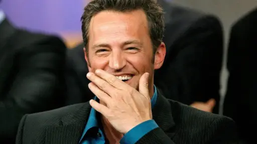 Giro en la investigación por la muerte de Matthew Perry, Redes sociales | Referencial