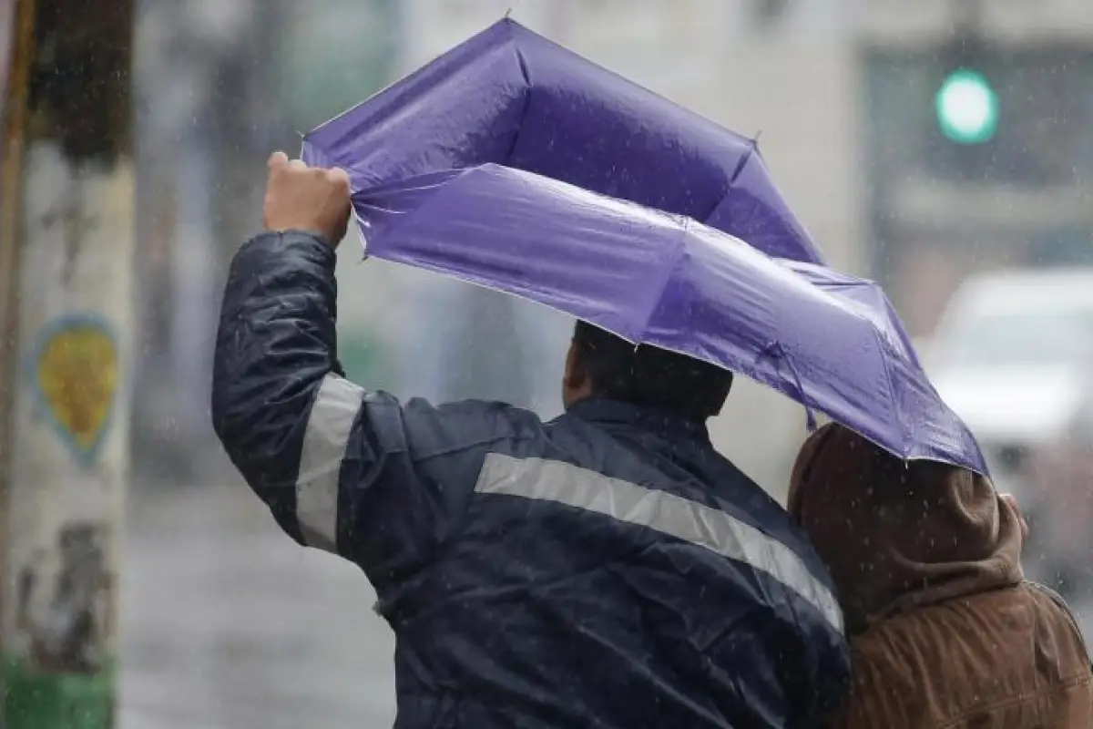 Fuertes vientos en la Región Metropolitana, ATON