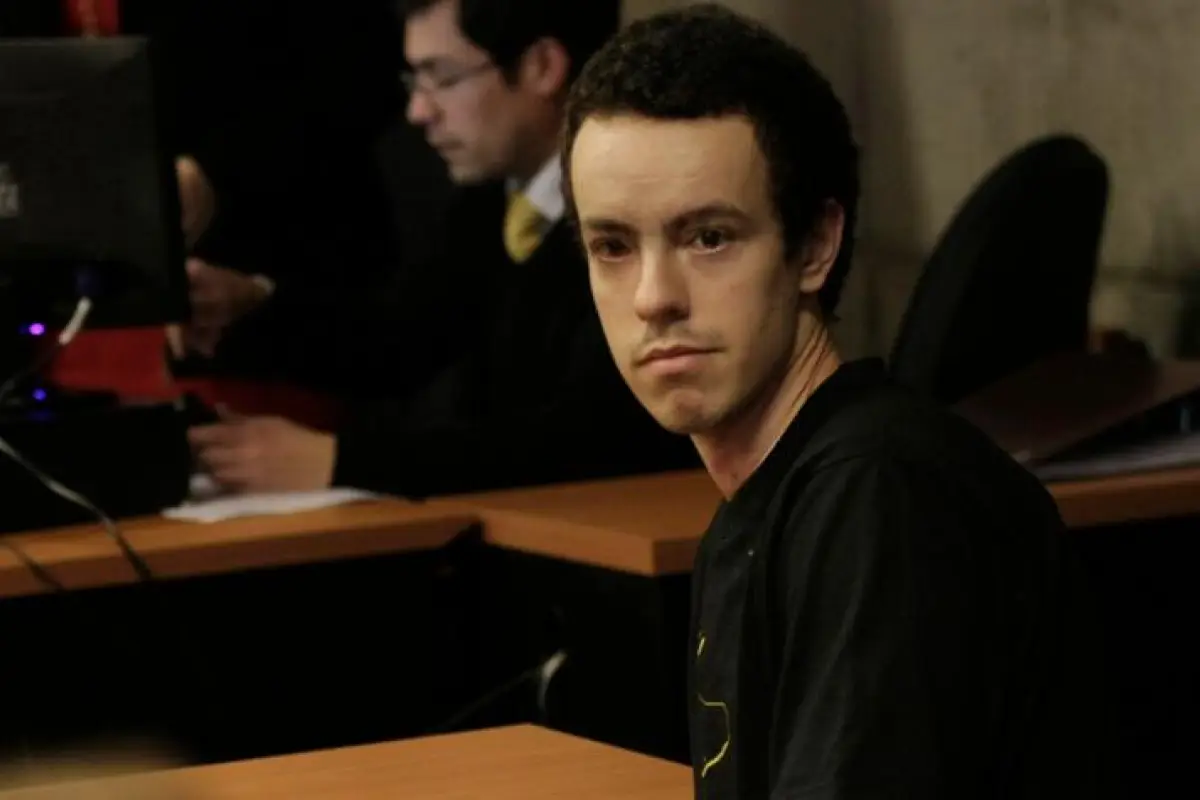 Luciano Pitronello, Redes sociales