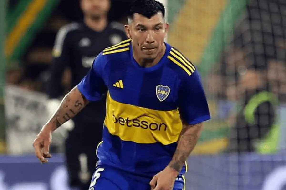 Gary Medel fue nuevamente blanco de críticas en Boca Juniors, Redes sociales