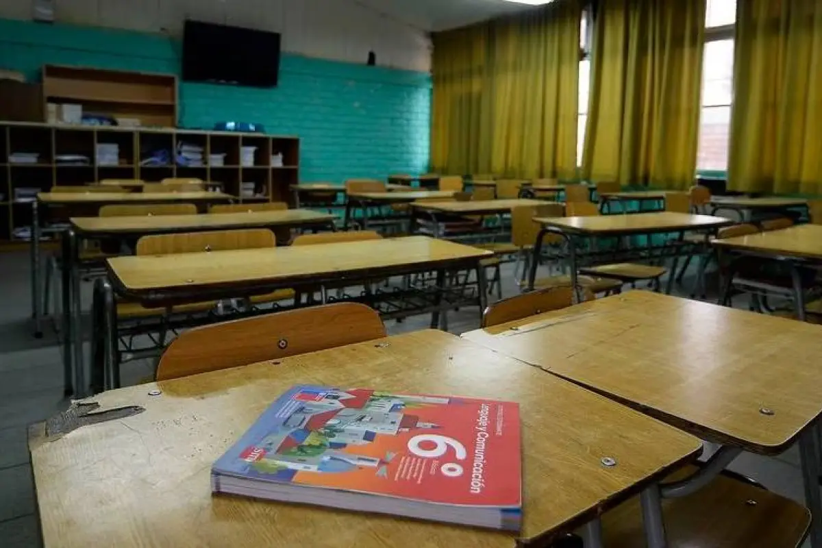 Devastador caso de bullying en Punta Arenas , Redes sociales | Referencial