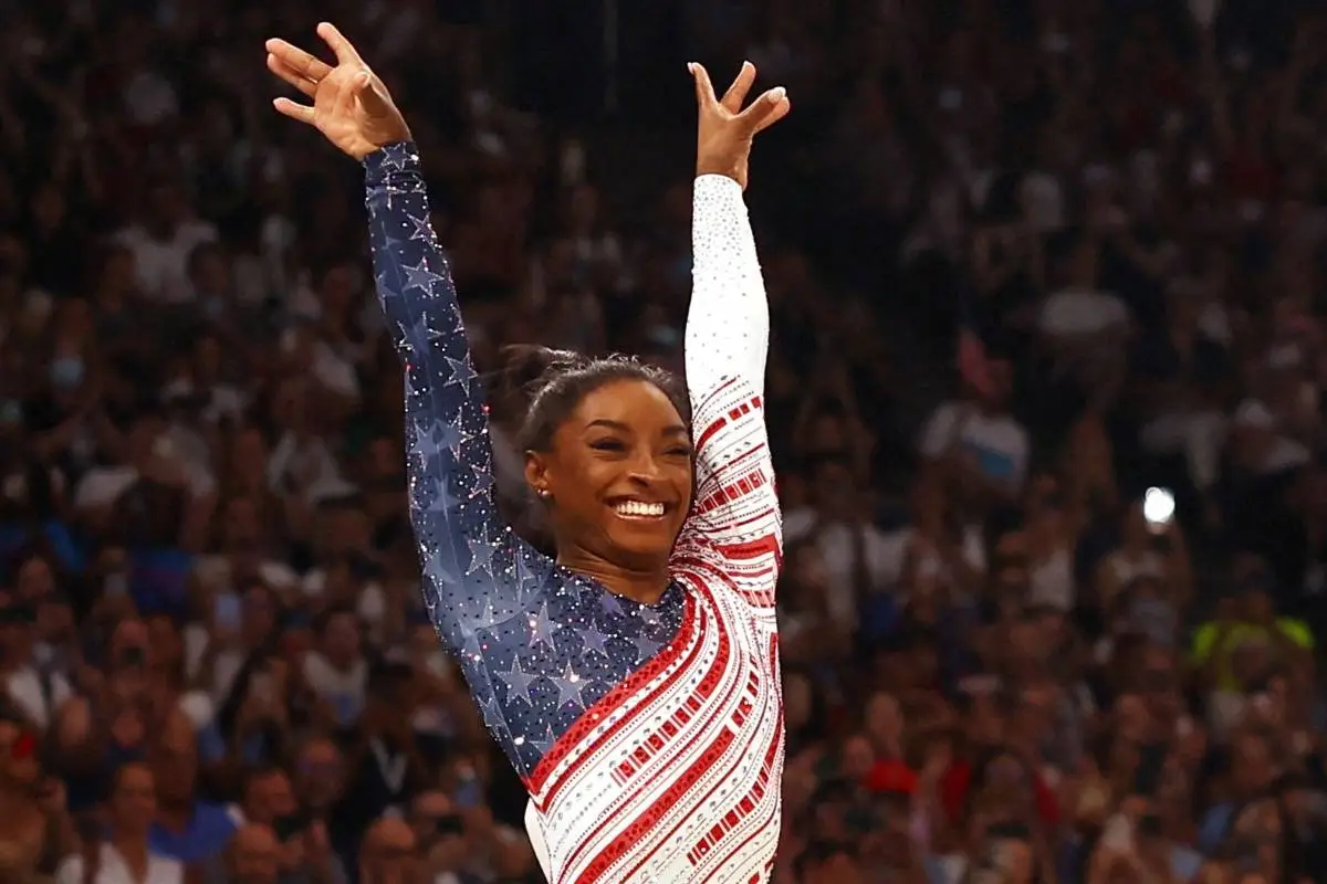 Simone Biles, Cedida