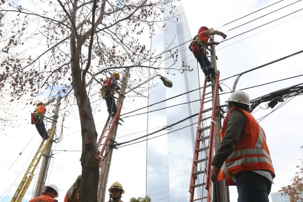 Compensación a clientes sin suministro eléctrico , Redes sociales