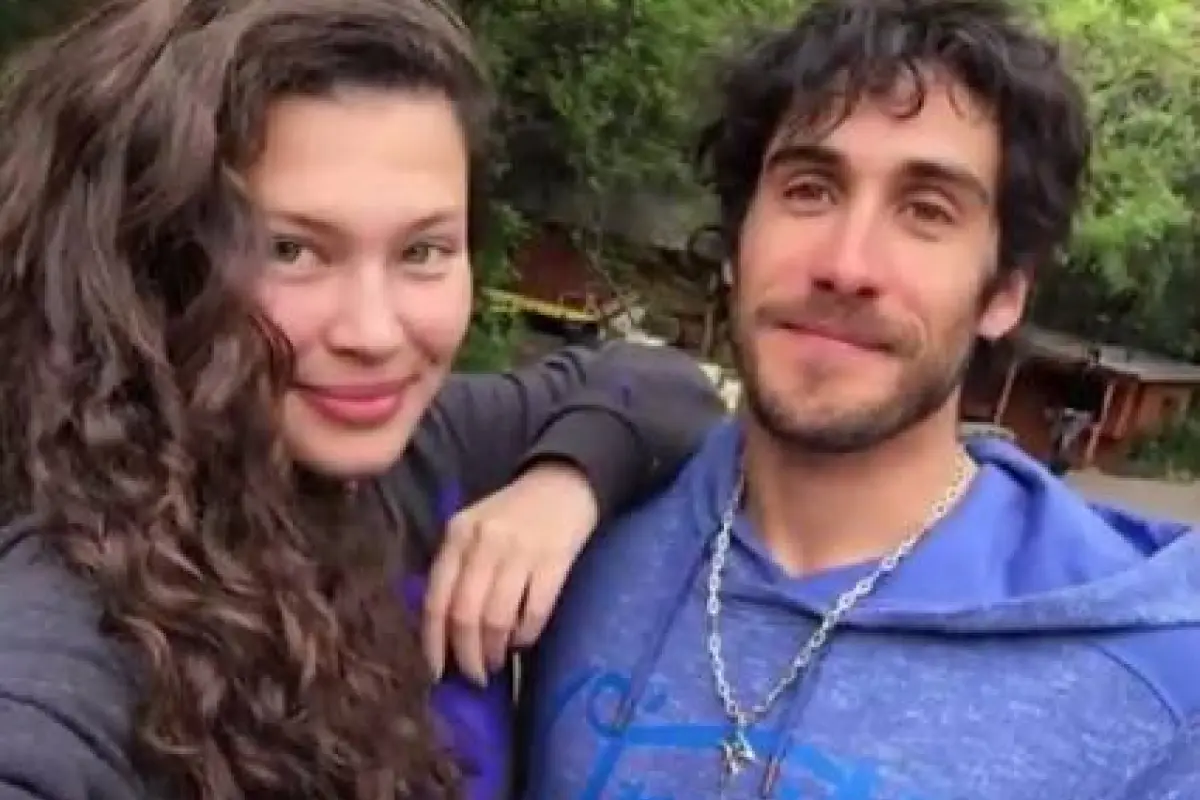 Michelle Carvalho y Pedro Astorga, Redes sociales