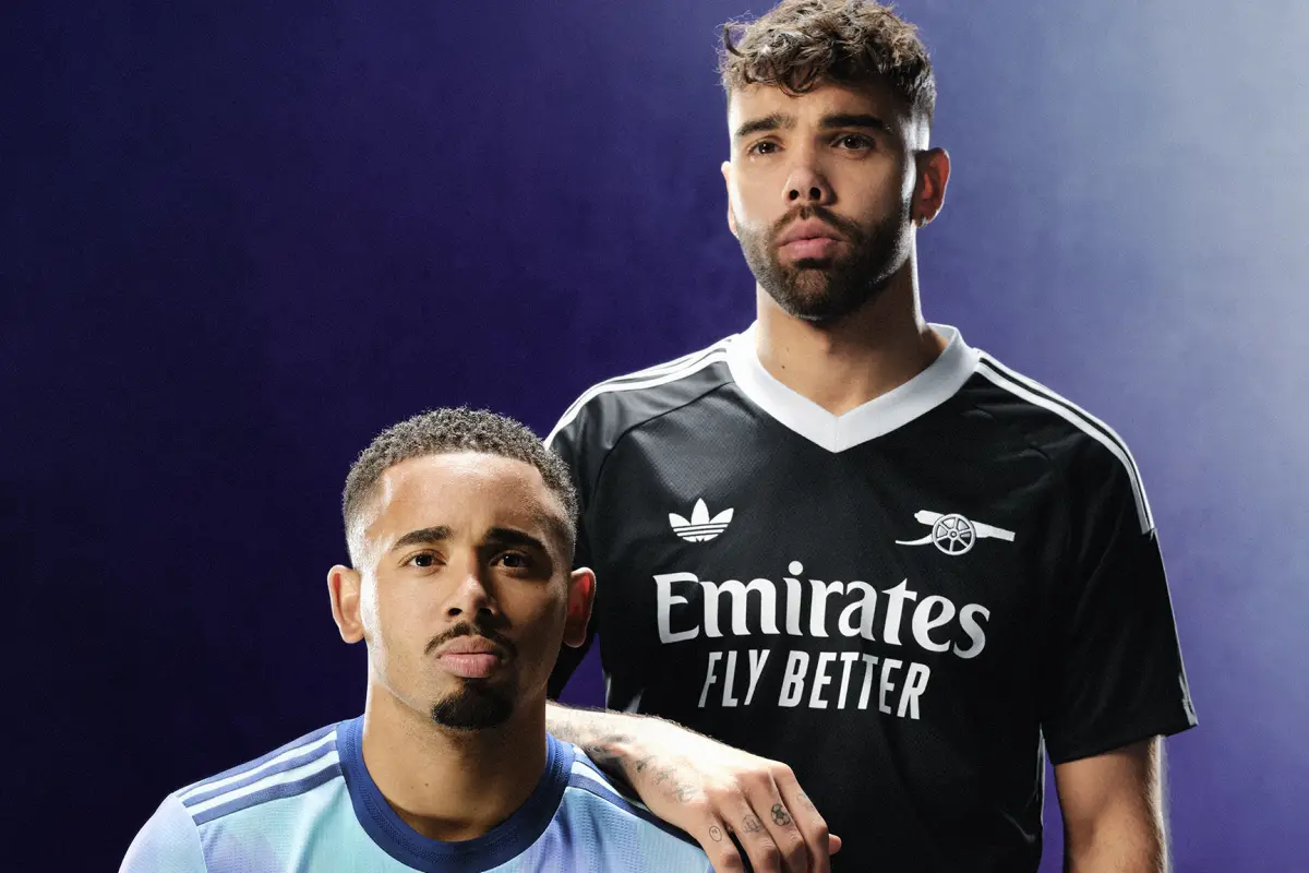 El futbol se viste a la moda vuelve el logo de adidas Originals al terreno de juego