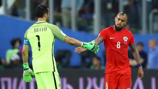 Claudio Bravo y Arturo Vidal, Redes sociales