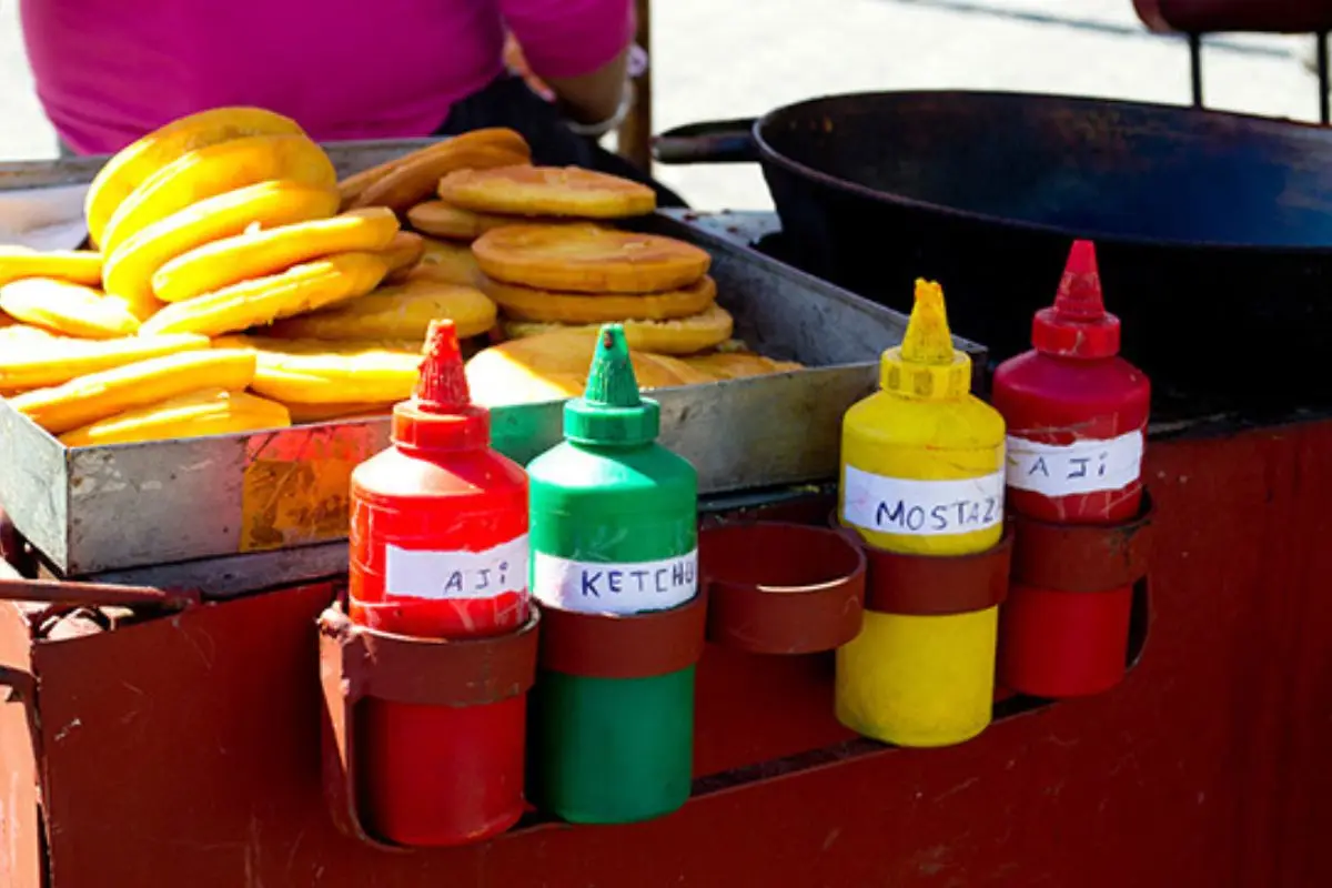 Sopaipillas se venden como pan caliente, Agencia Uno