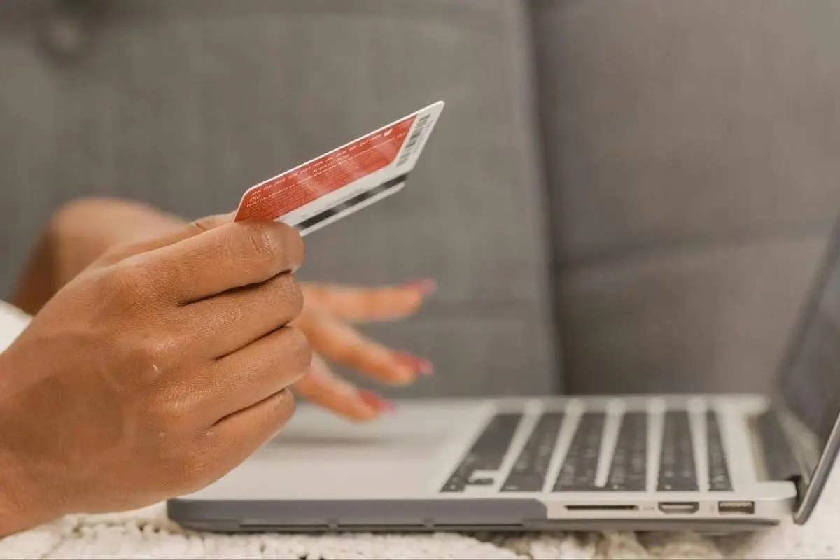 Pagos online, Cedida