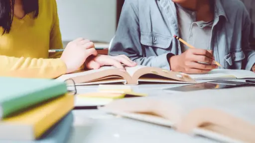 Orientación para los estudiantes, Cedida