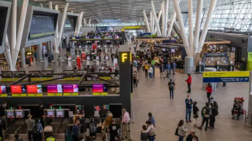 El Aeropuerto Pudahuel funciona con normalidad, Agencia Uno