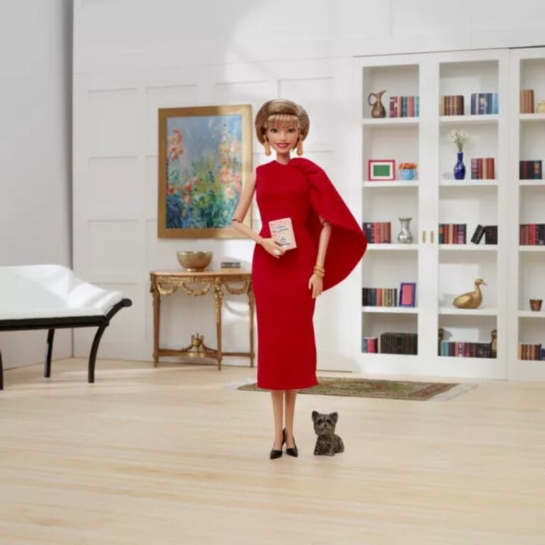 Barbie de Isabel Allende - Redes sociales