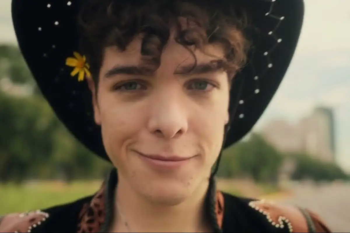 Juanicar, Redes sociales | Referencial