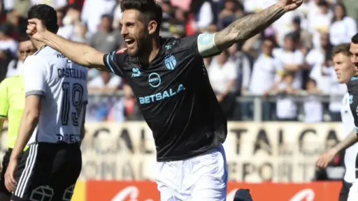 Joaquín Larrivey se matriculó con un triplete ante Colo Colo por Copa Chile, Redes sociales