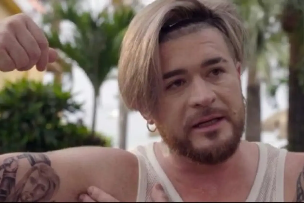 ¿Junior Playboy a Gran Hermano?, Redes sociales