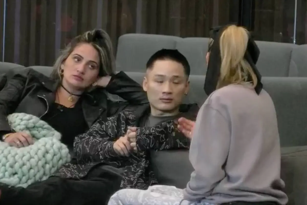 Linda, Yuhui y Cami, Captura de pantalla