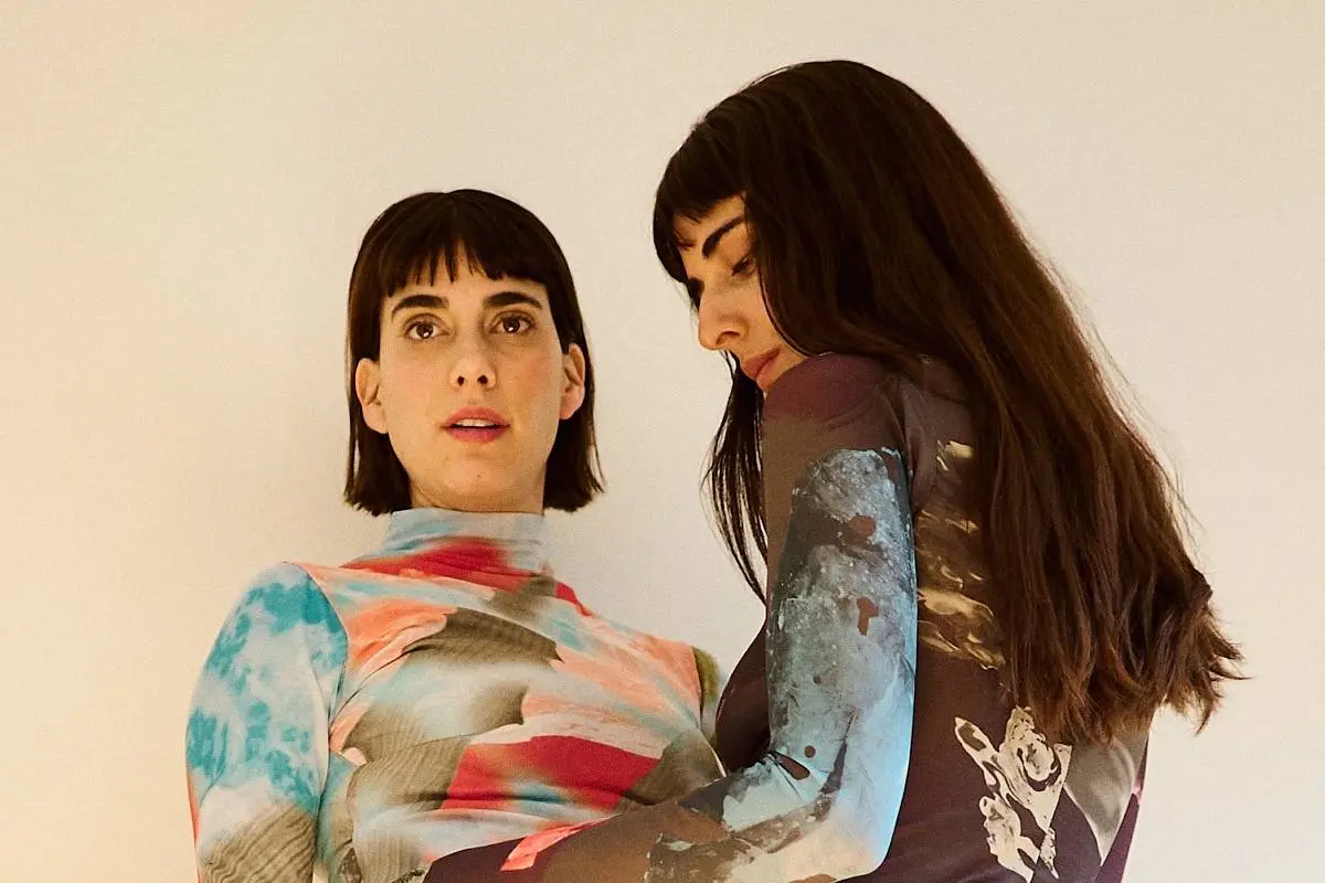 Munay Sisters, Redes Sociales